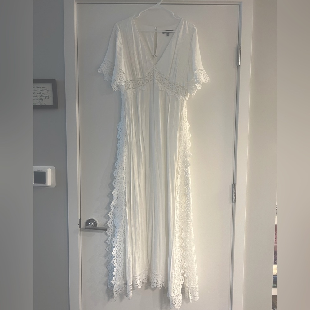 Lulus white maxi dress